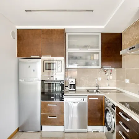 Holiday home Modern With Pool And Barbecue