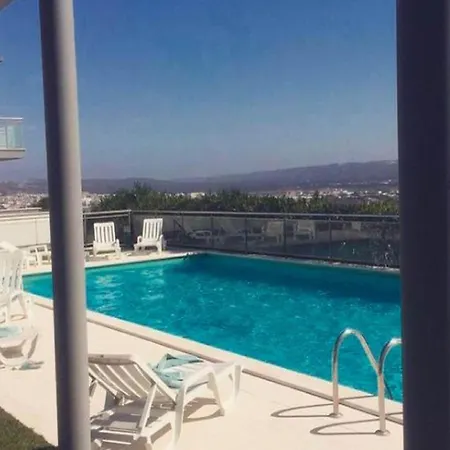 Modern With Pool And Barbecue Holiday home Salir de Porto