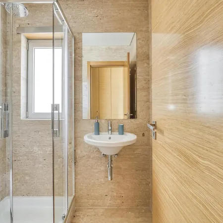 Modern With Pool And Barbecue Holiday home *