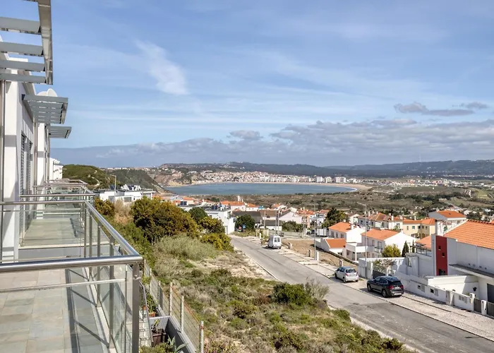 Casa vacanze Modern With Pool And Barbecue Salir de Porto